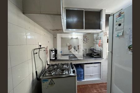 Apartamento à venda com 52m², 2 quartos e 1 vagaCozinha