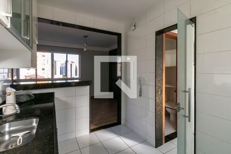 Apartamento para alugar com 71m², 3 quartos e 2 vagasCozinha