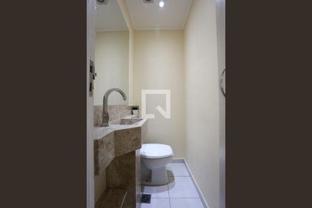 Apartamento à venda com 64m², 2 quartos e 1 vaga Apartamento à venda com 64m², 2 quartos e 1 vagaLavabo