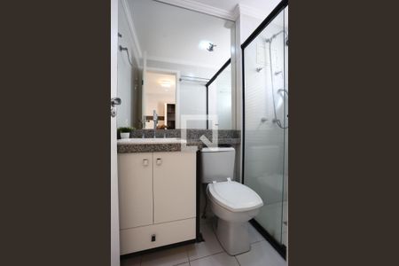 Apartamento à venda com 64m², 2 quartos e 1 vaga Apartamento à venda com 64m², 2 quartos e 1 vagaBanheiro da Suíte 1