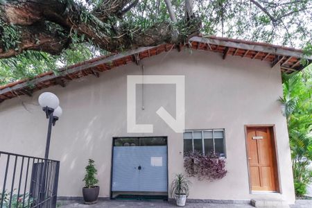 Apartamento para alugar com 55m², 2 quartos e 1 vagaÁrea comum - Salão de festas