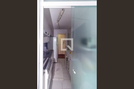 Apartamento para alugar com 55m², 2 quartos e 1 vagaÁrea de Serviço