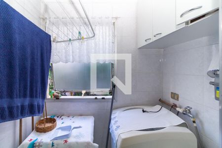 Apartamento para alugar com 55m², 2 quartos e 1 vagaÁrea de Serviço