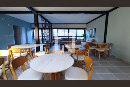 Apartamento para alugar com 64m², 2 quartos e 1 vaga Apartamento para alugar com 64m², 2 quartos e 1 vagaÁrea comum - Salão de festas