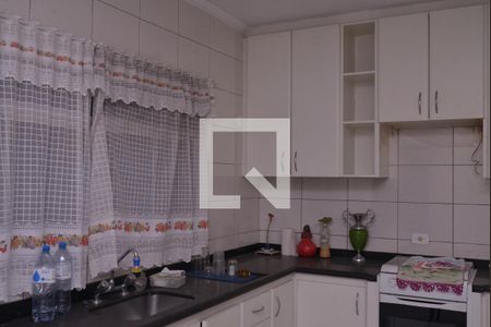 Casa à venda com 175m², 3 quartos e 4 vagasCozinha - Armários