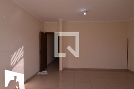 Casa à venda com 175m², 3 quartos e 4 vagasQuarto Suíte