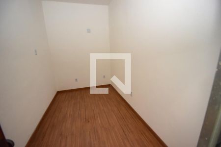 Quarto 2 de casa para alugar com 2 quartos, 179m² em Cascadura, Rio de Janeiro