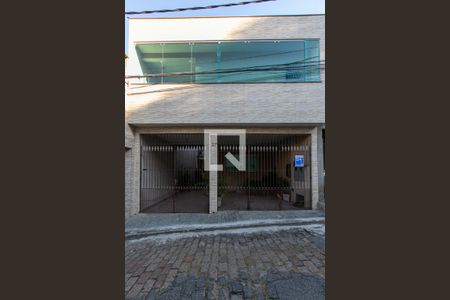 Casa para alugar com 50m², 1 quarto e sem vaga Casa para alugar com 50m², 1 quarto e sem vagaFachada