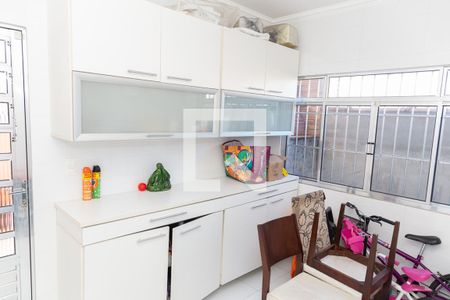 Casa à venda com 323m², 3 quartos e 2 vagasÁrea de Serviço