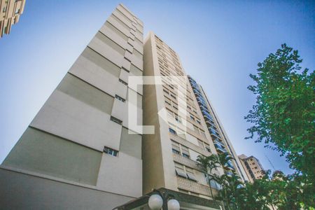 Apartamento à venda com 72m², 1 quarto e 1 vagaFachada