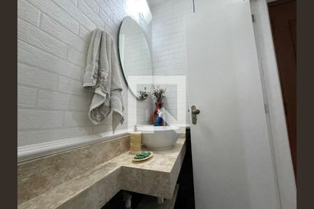 Apartamento para alugar com 100m², 2 quartos e 1 vaga Apartamento para alugar com 100m², 2 quartos e 1 vagaLavabo