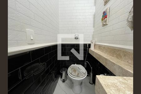 lavabo  de apartamento para alugar com 2 quartos, 100m² em Flamengo, Rio de Janeiro