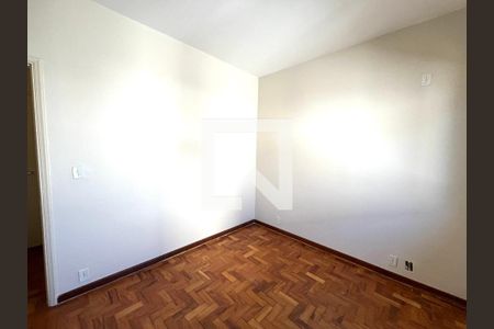 Casa à venda com 350m², 4 quartos e 4 vagas Casa à venda com 350m², 4 quartos e 4 vagasSuite 2