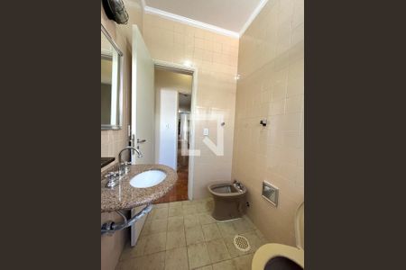 Casa à venda com 350m², 4 quartos e 4 vagas Casa à venda com 350m², 4 quartos e 4 vagasBanheiro da Suíte 2