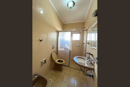 Casa à venda com 350m², 4 quartos e 4 vagas Casa à venda com 350m², 4 quartos e 4 vagasBanheiro da Suíte 2