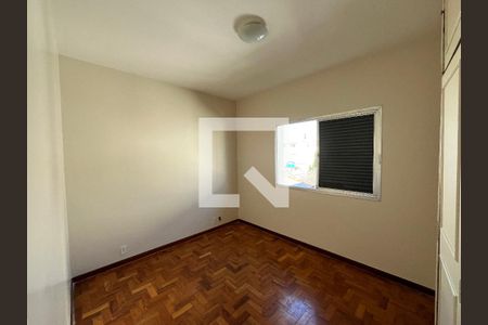 Casa à venda com 350m², 4 quartos e 4 vagas Casa à venda com 350m², 4 quartos e 4 vagasSuite 2