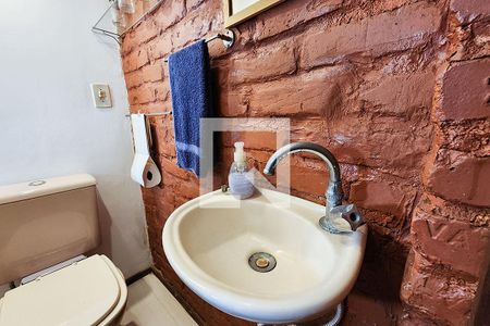 Casa à venda com 302m², 4 quartos e 1 vagaLavabo 2