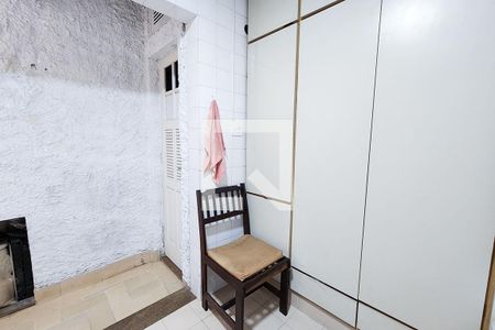 Casa à venda com 302m², 4 quartos e 1 vagaÁrea de Serviço