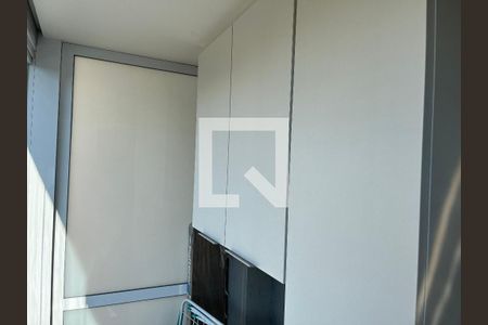 Apartamento para alugar com 30m², 1 quarto e 1 vagaVaranda