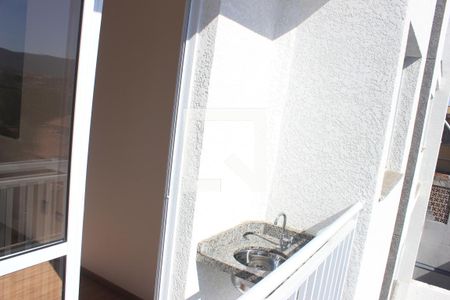 Varanda de apartamento para alugar com 2 quartos, 48m² em Parque Continental I, Guarulhos