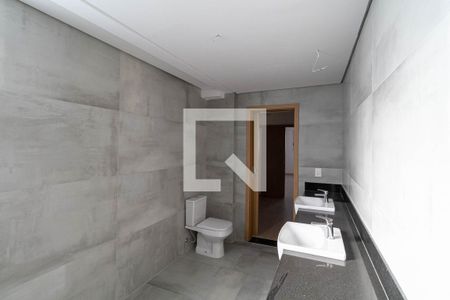 Apartamento à venda com 260m², 4 quartos e 4 vagasBanheiro da suíte 4