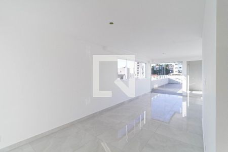 Apartamento à venda com 260m², 4 quartos e 4 vagasCobertura - Sala 2