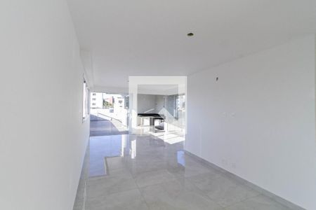 Apartamento à venda com 260m², 4 quartos e 4 vagasCobertura - Sala 2