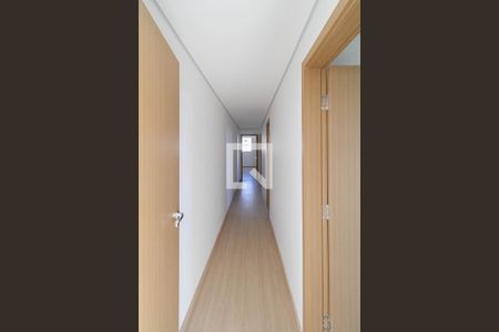 Corredor de apartamento à venda com 4 quartos, 260m² em Liberdade, Belo Horizonte