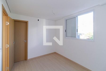 Apartamento à venda com 260m², 4 quartos e 4 vagasSuíte 2