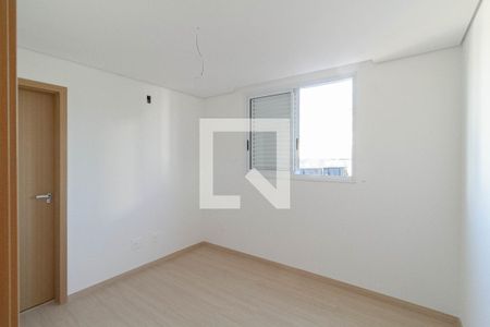 Apartamento à venda com 260m², 4 quartos e 4 vagasSuíte 3