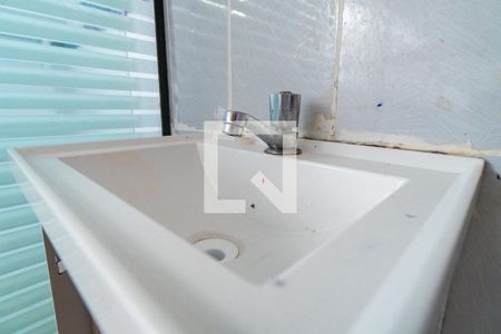 Casa à venda com 120m², 2 quartos e 5 vagasBanheiro Detalhe