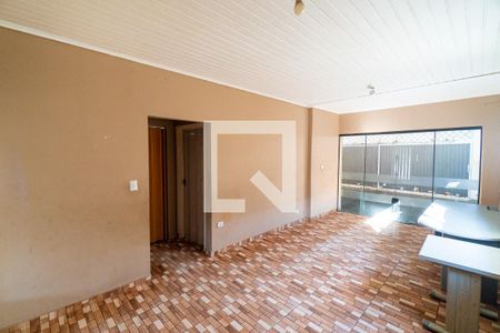 Sala de casa à venda com 2 quartos, 120m² em Vila Guarani (zona Sul), São Paulo