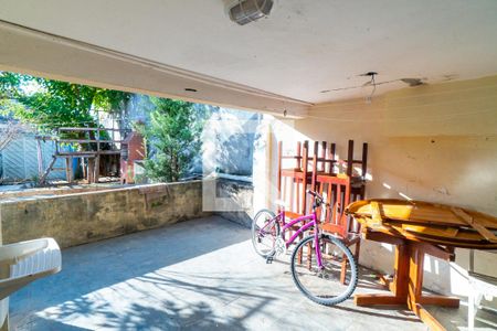 Casa à venda com 120m², 2 quartos e 5 vagasLavanderia