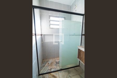 Casa à venda com 120m², 2 quartos e 5 vagasBanheiro Detalhe