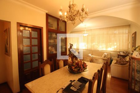 Sala de apartamento à venda com 3 quartos, 109m² em Serra, Belo Horizonte