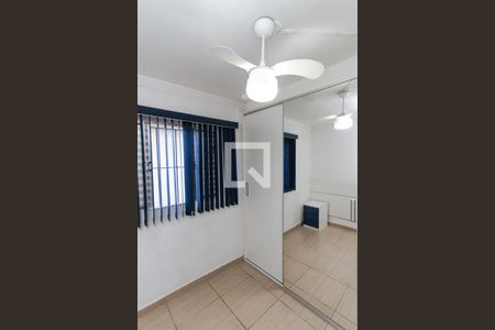 Quarto 1   de casa para alugar com 2 quartos, 60m² em Jardim Brasil (zona Norte), São Paulo