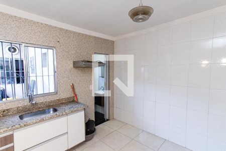 Casa para alugar com 60m², 2 quartos e sem vagaCozinha