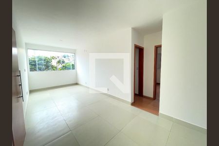 Sala de apartamento à venda com 3 quartos, 90m² em Salgado Filho, Belo Horizonte