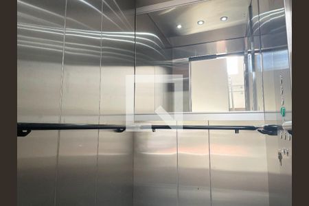 Apartamento à venda com 90m², 3 quartos e 2 vagasElevador