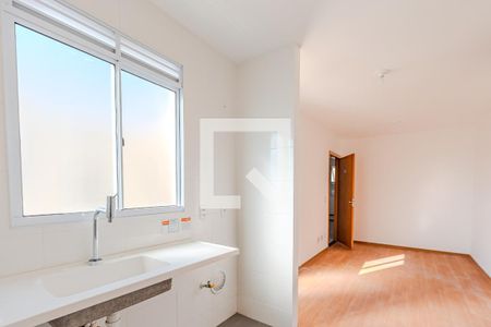 Apartamento para alugar com 41m², 2 quartos e 1 vaga Apartamento para alugar com 41m², 2 quartos e 1 vagaCozinha e Área de Serviço