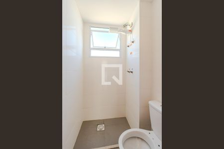 Apartamento para alugar com 41m², 2 quartos e 1 vaga Apartamento para alugar com 41m², 2 quartos e 1 vagaBanheiro