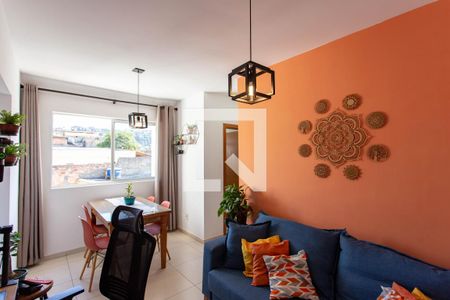 Sala de apartamento para alugar com 2 quartos, 44m² em Tupi, Belo Horizonte