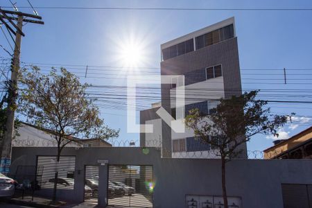 Apartamento para alugar com 44m², 2 quartos e 1 vagaFachada