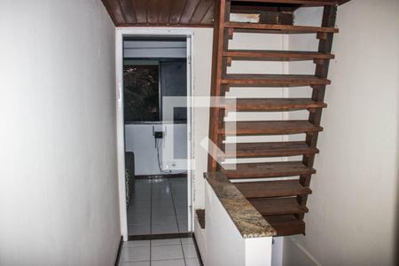 Casa de condomínio para alugar com 108m², 3 quartos e 2 vagasBanheiro 3