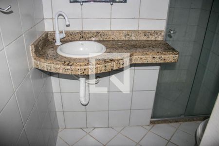 Casa de condomínio para alugar com 108m², 3 quartos e 2 vagasBanheiro 3