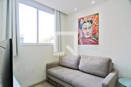 Sala de apartamento para alugar com 2 quartos, 45m² em Jardim Íris, São Paulo