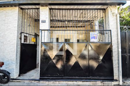 Apartamento para alugar com 70m², 3 quartos e sem vagaFachada