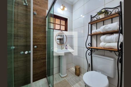 Casa para alugar com 500m², 8 quartos e 5 vagas Casa para alugar com 500m², 8 quartos e 5 vagasBanheiro social