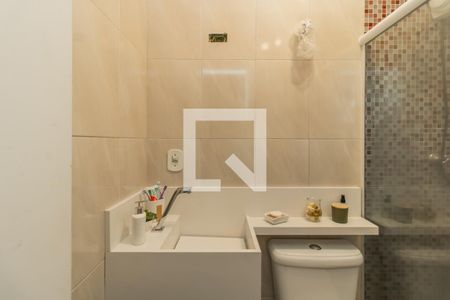 Casa para alugar com 240m², 3 quartos e 2 vagasBanheiro da Suite