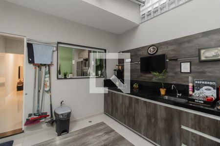 Casa para alugar com 240m², 3 quartos e 2 vagasÁrea de Serviço